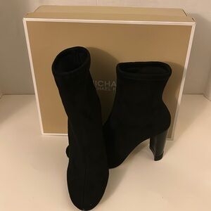 Michael Kors Bootie